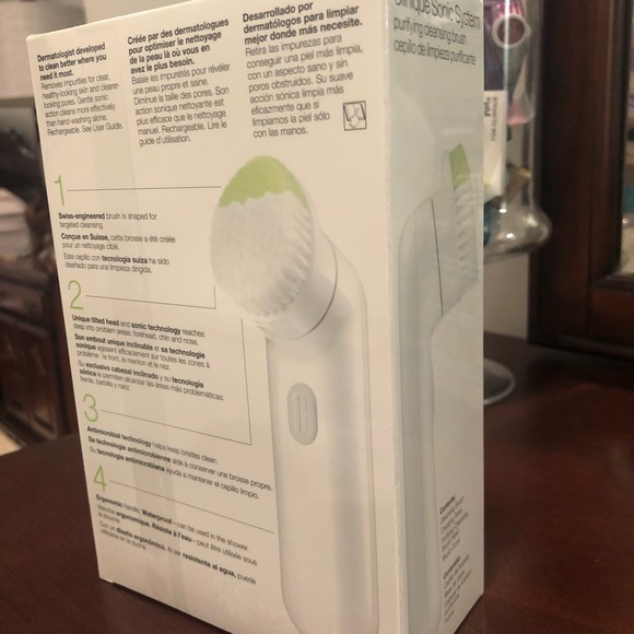 Clinique Sonic System - Picture 3 of 3